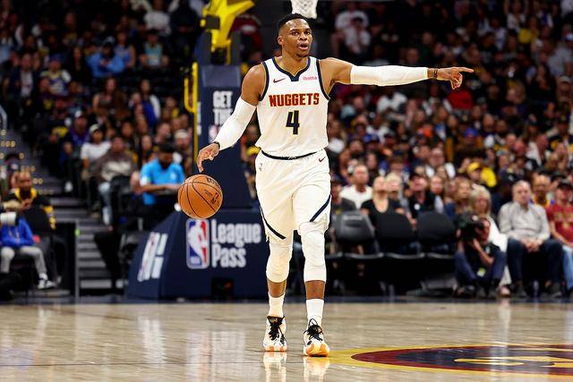 RMC推荐足球影片：周星驰的少林足球上榜 魔鬼联队、足球教练在列